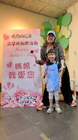 LINE_ALBUM_0509感恩的花朵母親節活動_250509_250