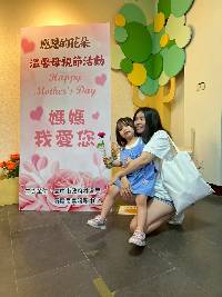 LINE_ALBUM_0509感恩的花朵母親節活動_250509_271