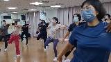 舞動自如的身影