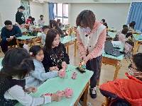 LINE_ALBUM_20260208香草按摩棒親子手作_260208_4